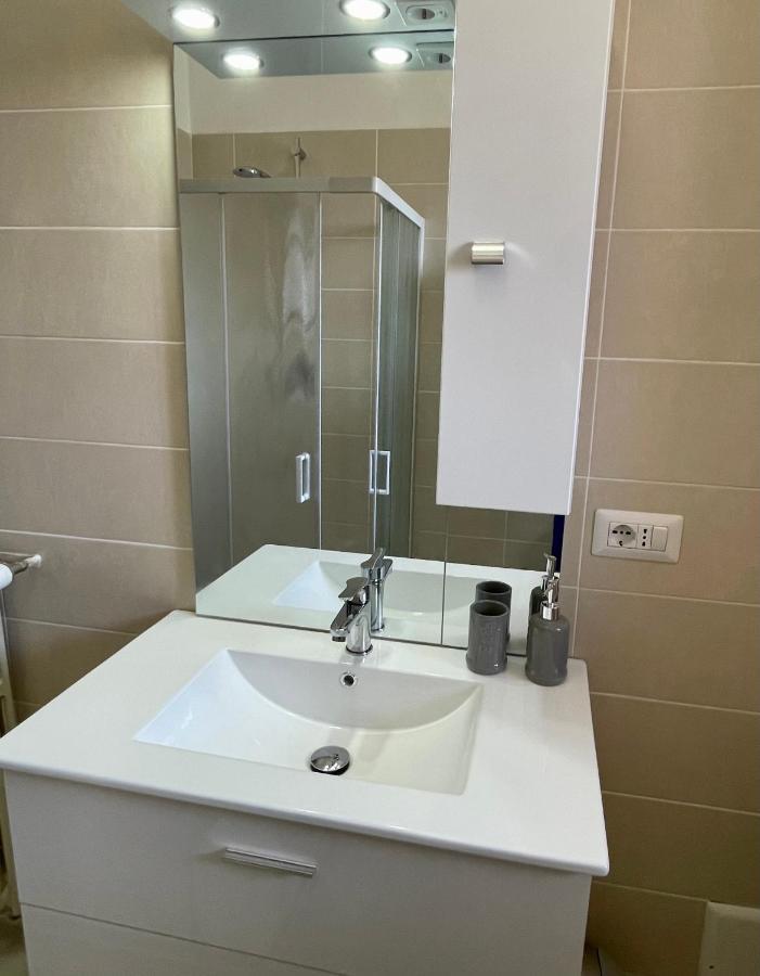 Bnb Il Bicciolano 2 - Bilocale Fronte Ospedale Vercelli Zewnętrze zdjęcie