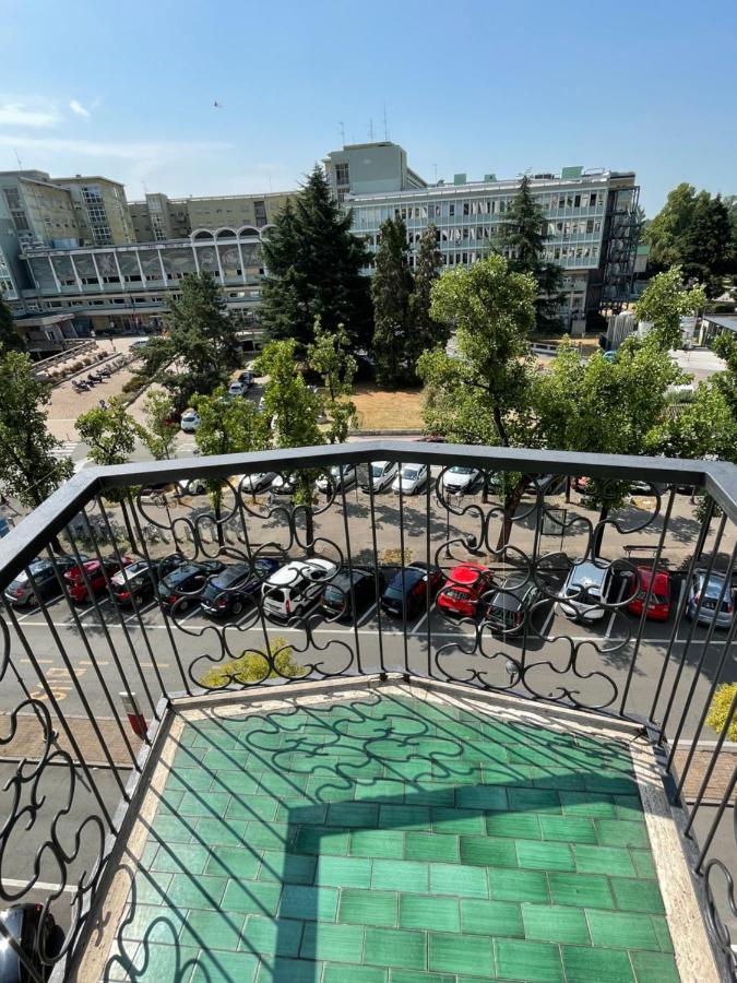 Bnb Il Bicciolano 2 - Bilocale Fronte Ospedale Vercelli Zewnętrze zdjęcie